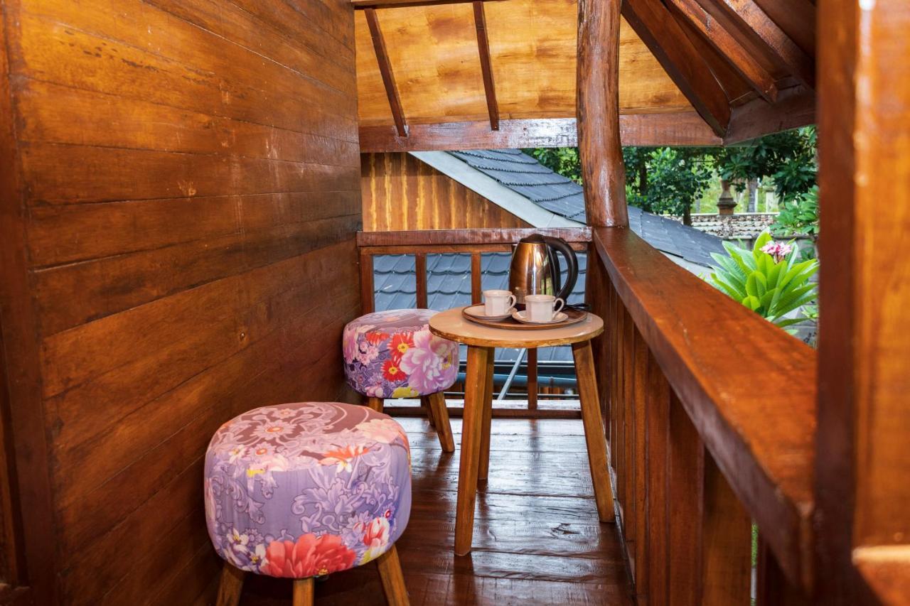 Tahlia'S Villa Sorongjukung Exteriér fotografie