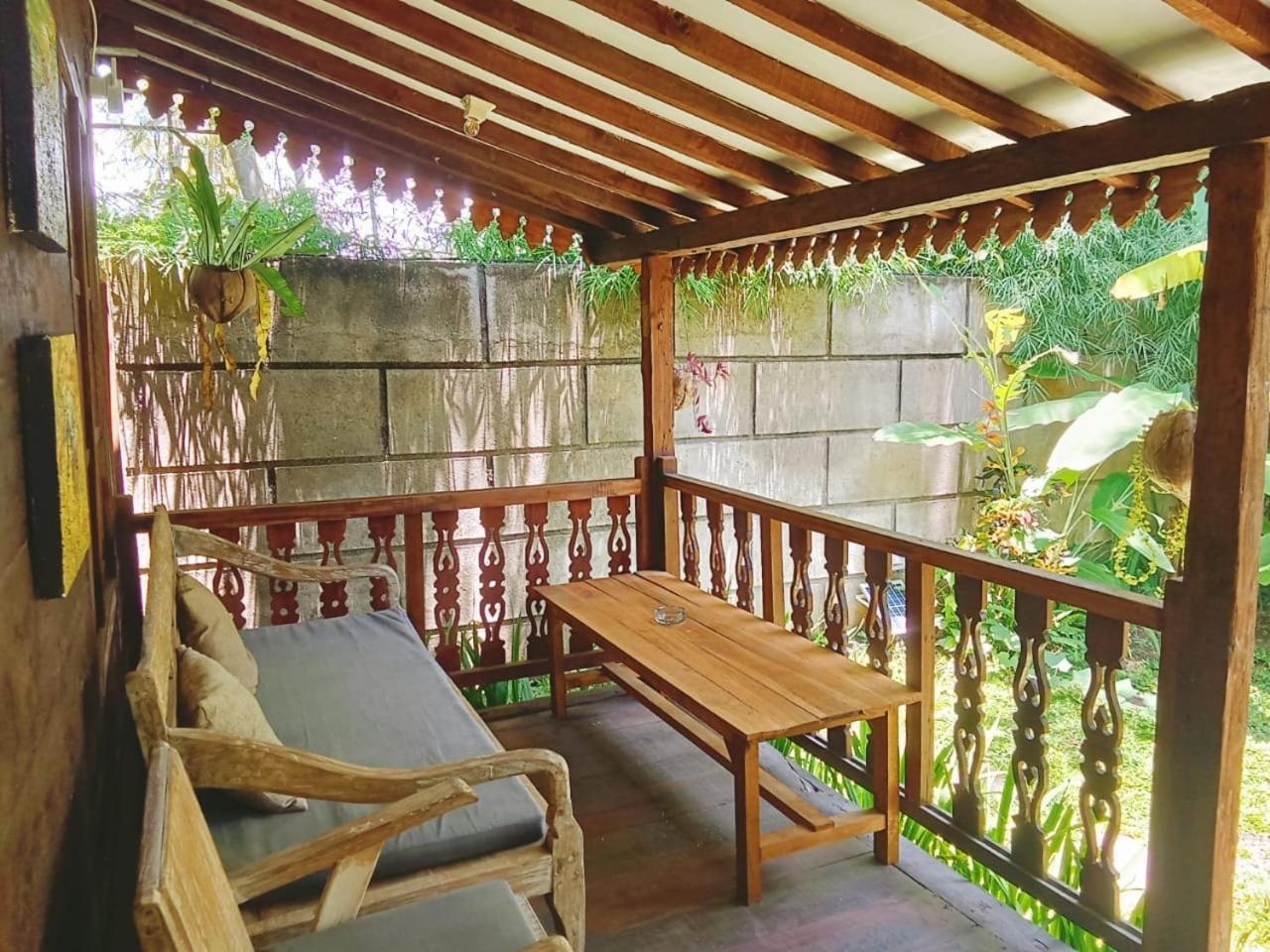 Tahlia'S Villa Sorongjukung Exteriér fotografie