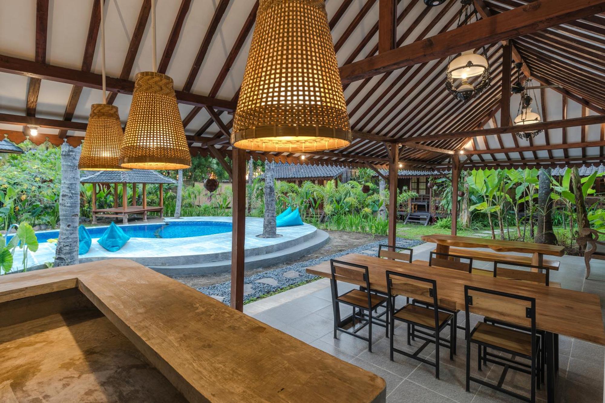 Tahlia'S Villa Sorongjukung Exteriér fotografie