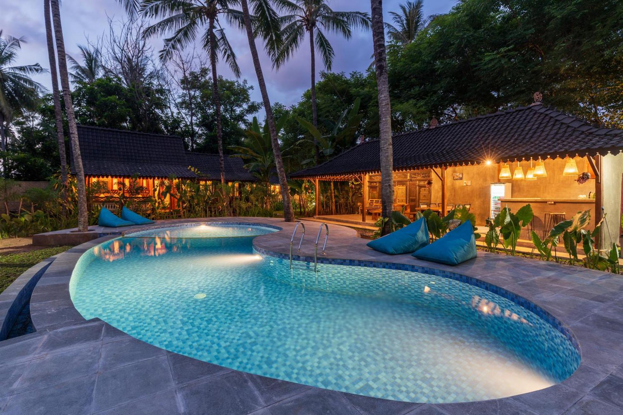 Tahlia'S Villa Sorongjukung Exteriér fotografie