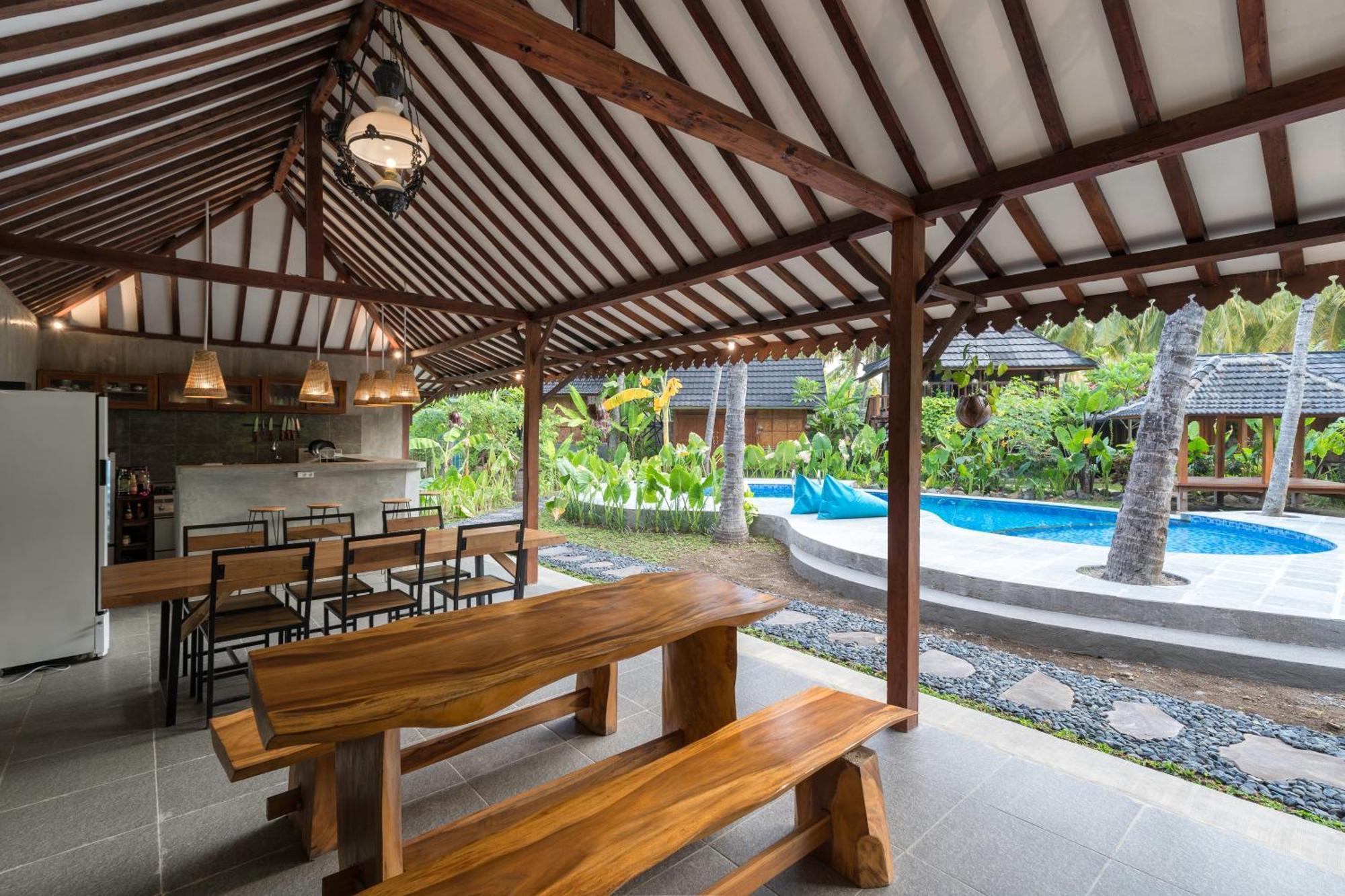 Tahlia'S Villa Sorongjukung Exteriér fotografie