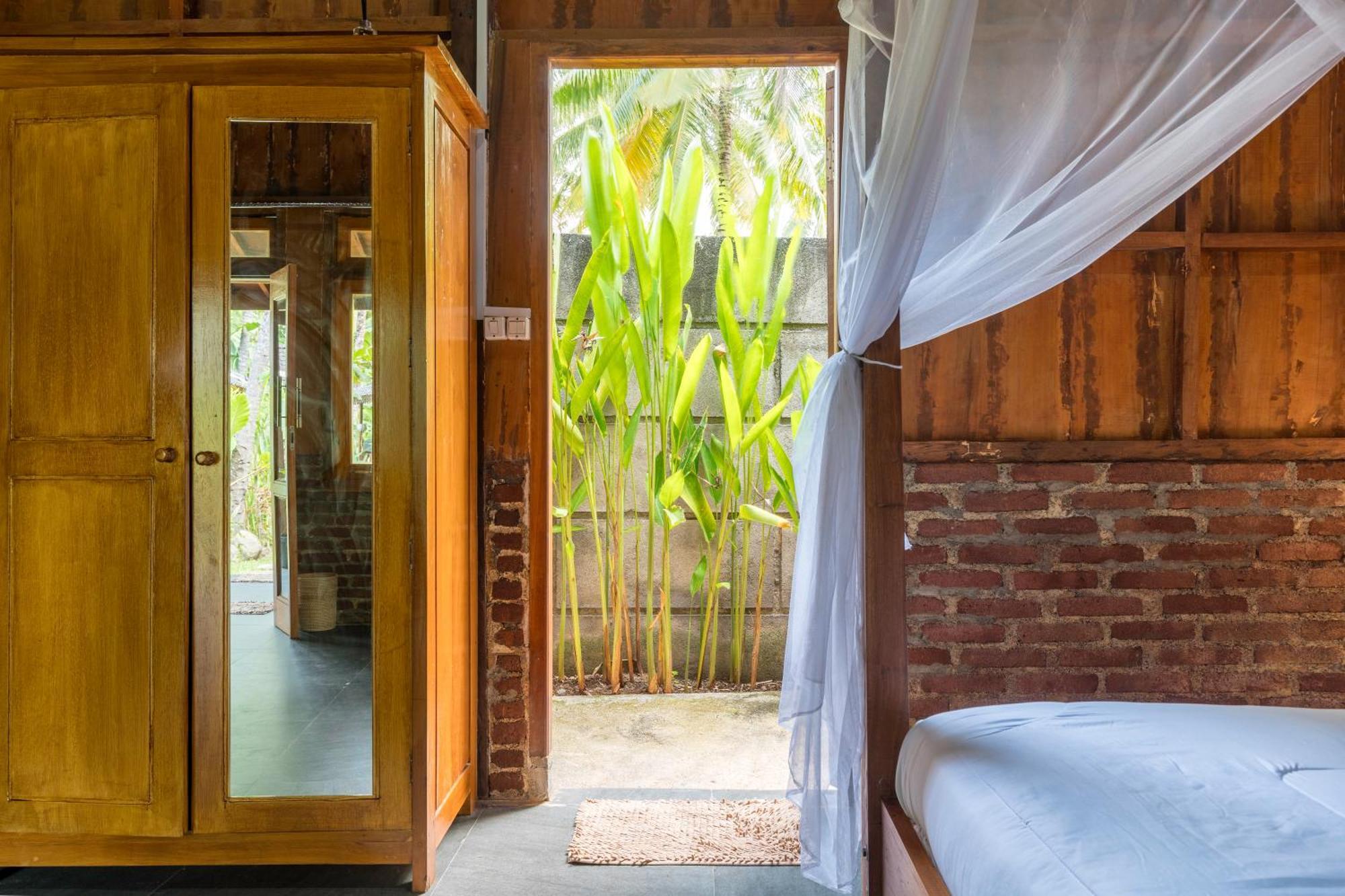Tahlia'S Villa Sorongjukung Exteriér fotografie