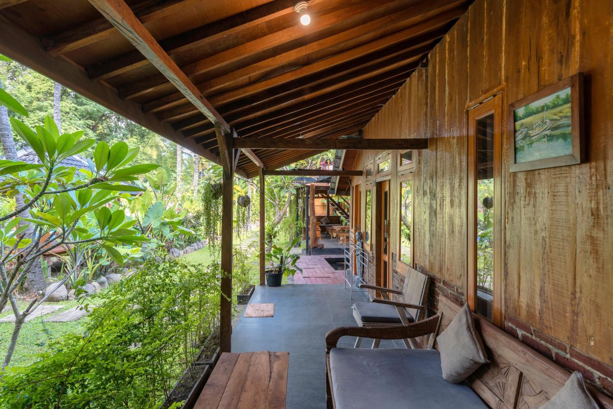 Tahlia'S Villa Sorongjukung Exteriér fotografie