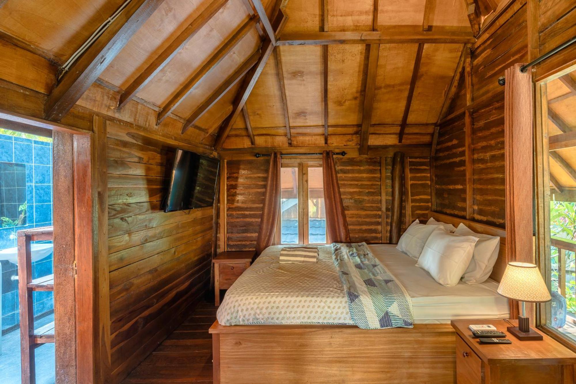 Tahlia'S Villa Sorongjukung Exteriér fotografie