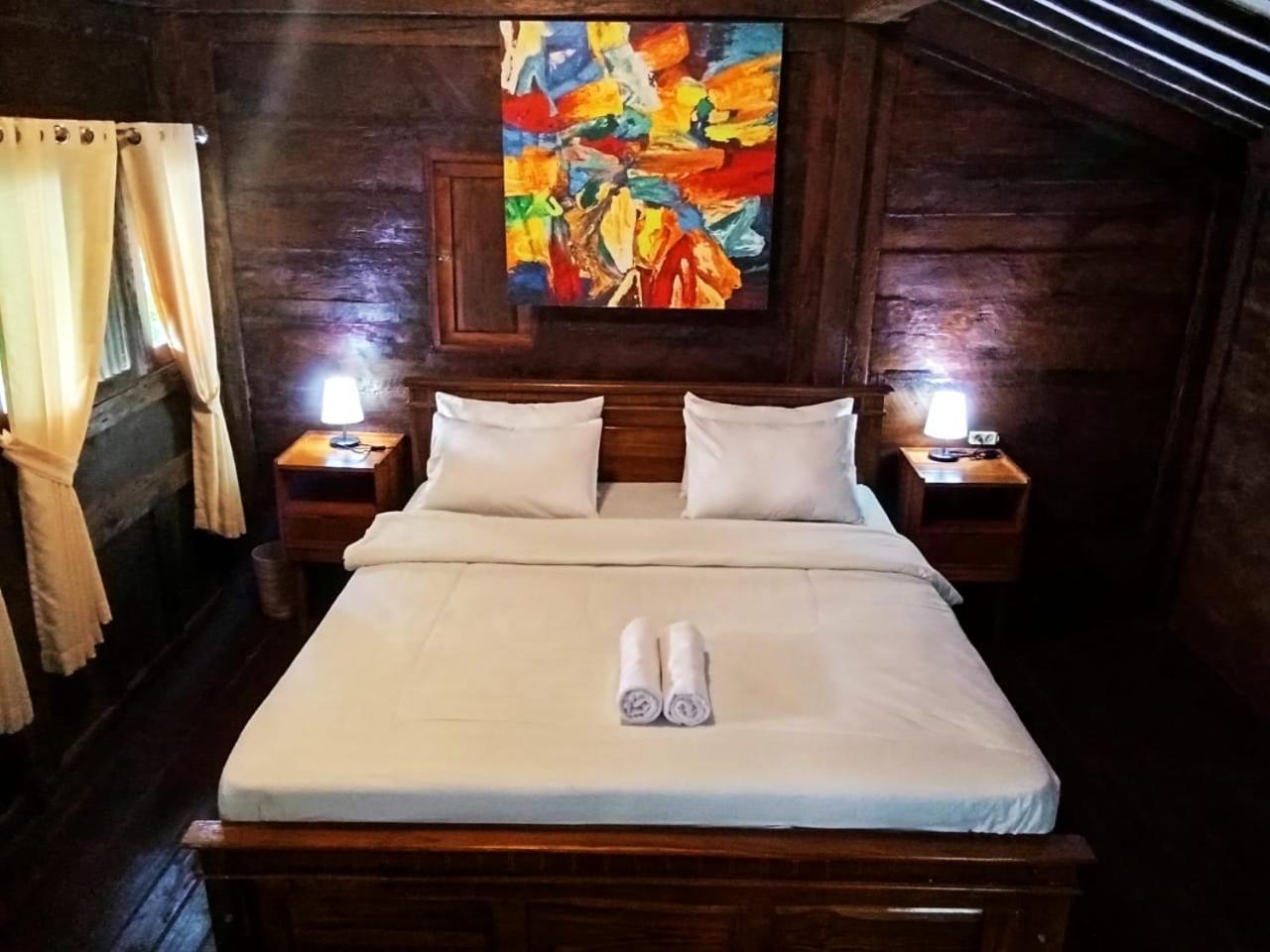 Tahlia'S Villa Sorongjukung Exteriér fotografie